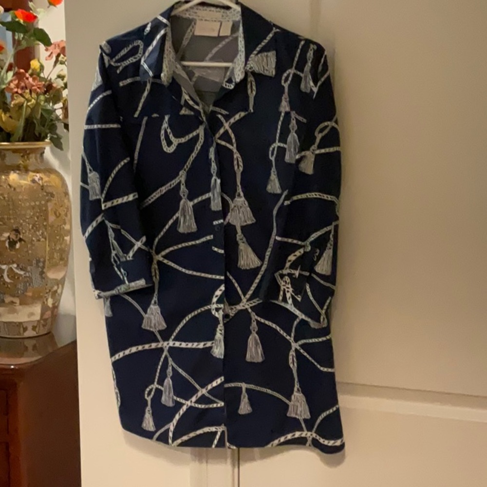 NWOT Chico’s cotton nautical navy white blouse. Chicos size 1.5.